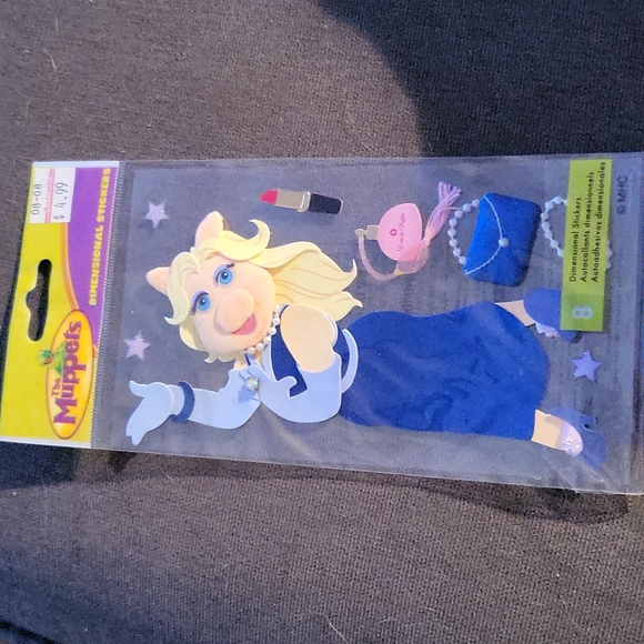jolles boutique Other - Vintage Muppet  Miss Piggy stickers never opened package